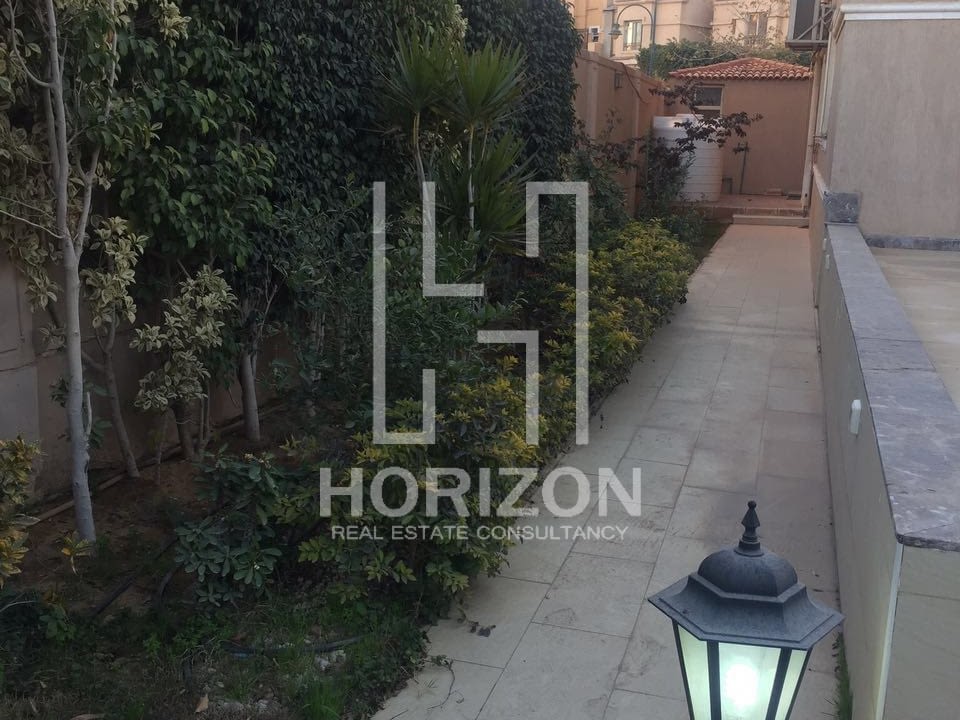 For Sale Furnished Villa in Grand Residence New Cairo