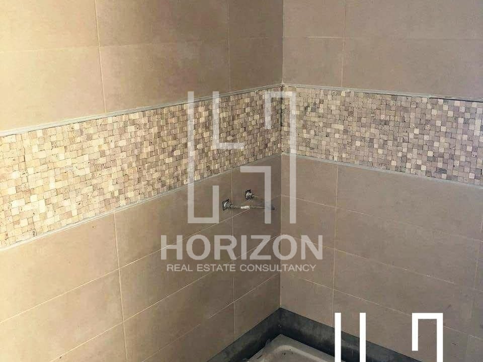 Pent house for sale in Mountain View Hyde Park New Cairo