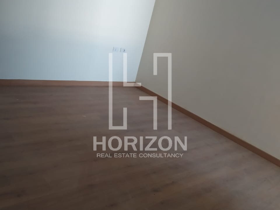 Hyde Park Fifth Settlement | Horizon Estate