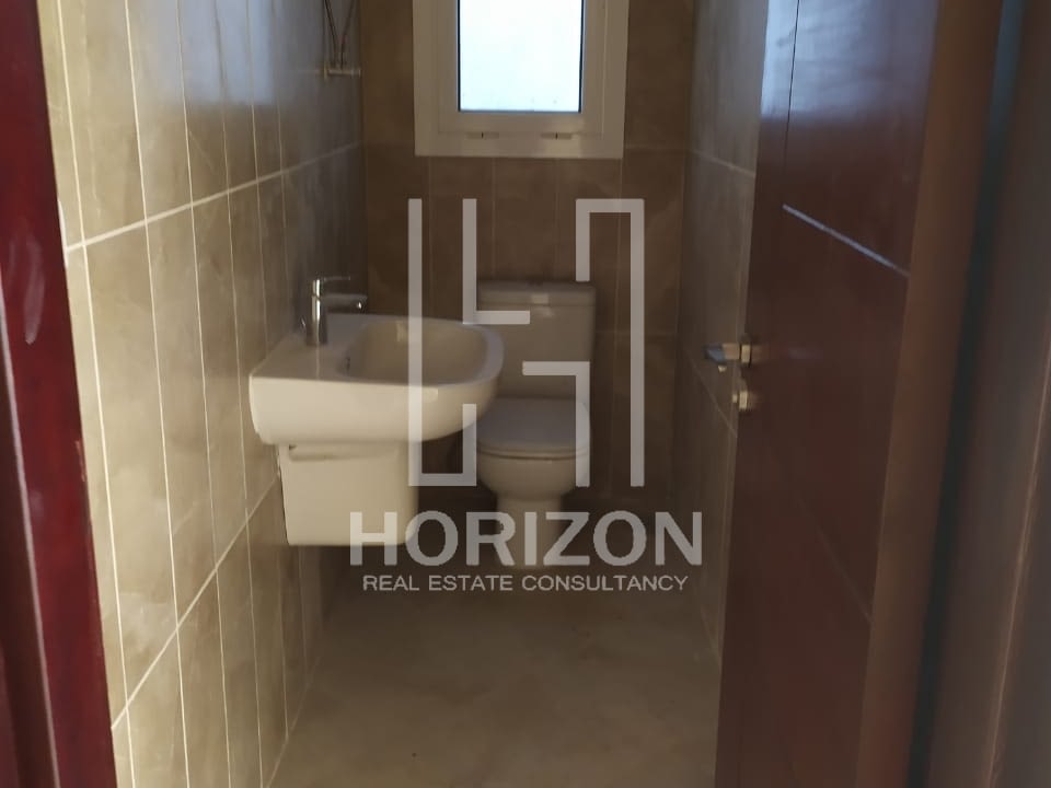 Hyde Park Fifth Settlement | Horizon Estate