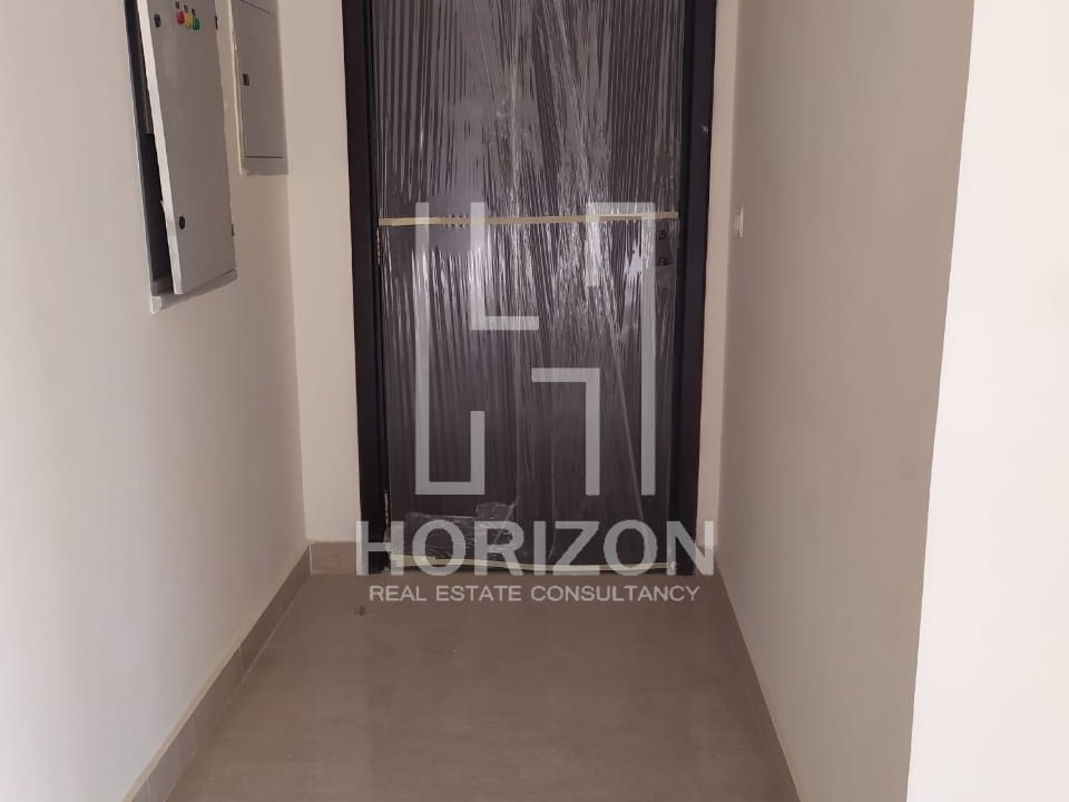 Hyde Park Fifth Settlement | Horizon Estate