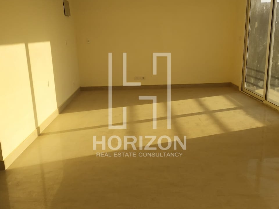 Hyde Park Fifth Settlement | Horizon Estate