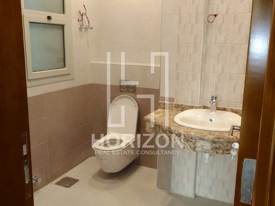 فيلدج جيت بالم هيلز