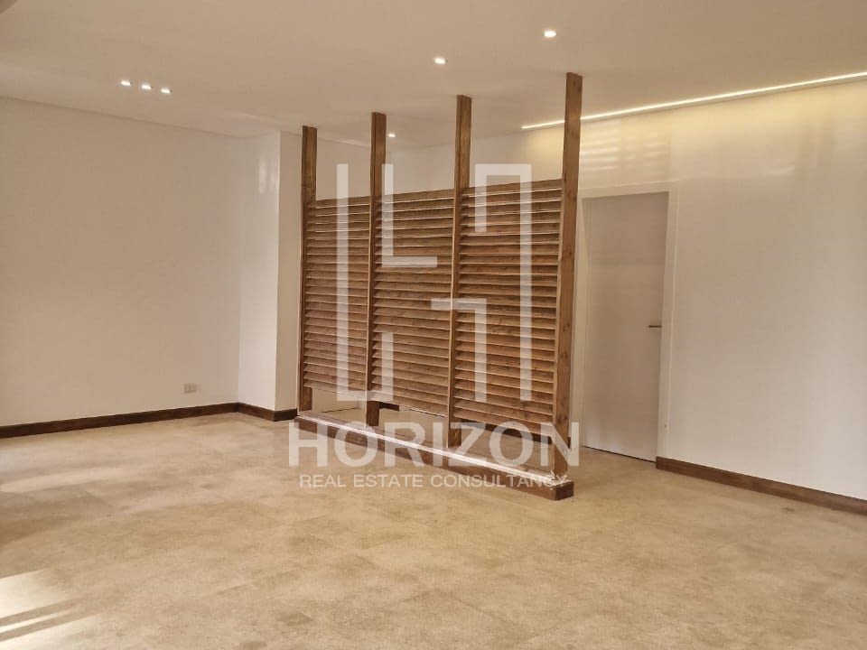 شقة في كمبوند فيلدج جيت القاهرة الجديدة