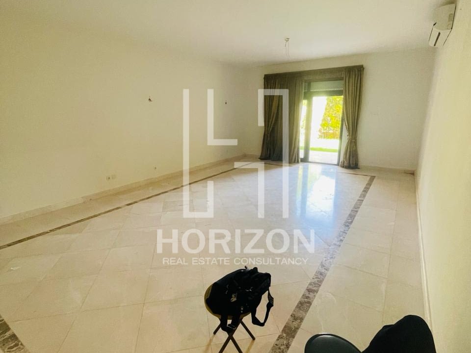 شقة للإيجار في كمبوند ميفيدا القاهرة الجديدة