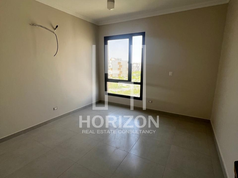 بنتهاوس للإيجار في كمبوند ايستاون سوديك القاهرة الجديدة