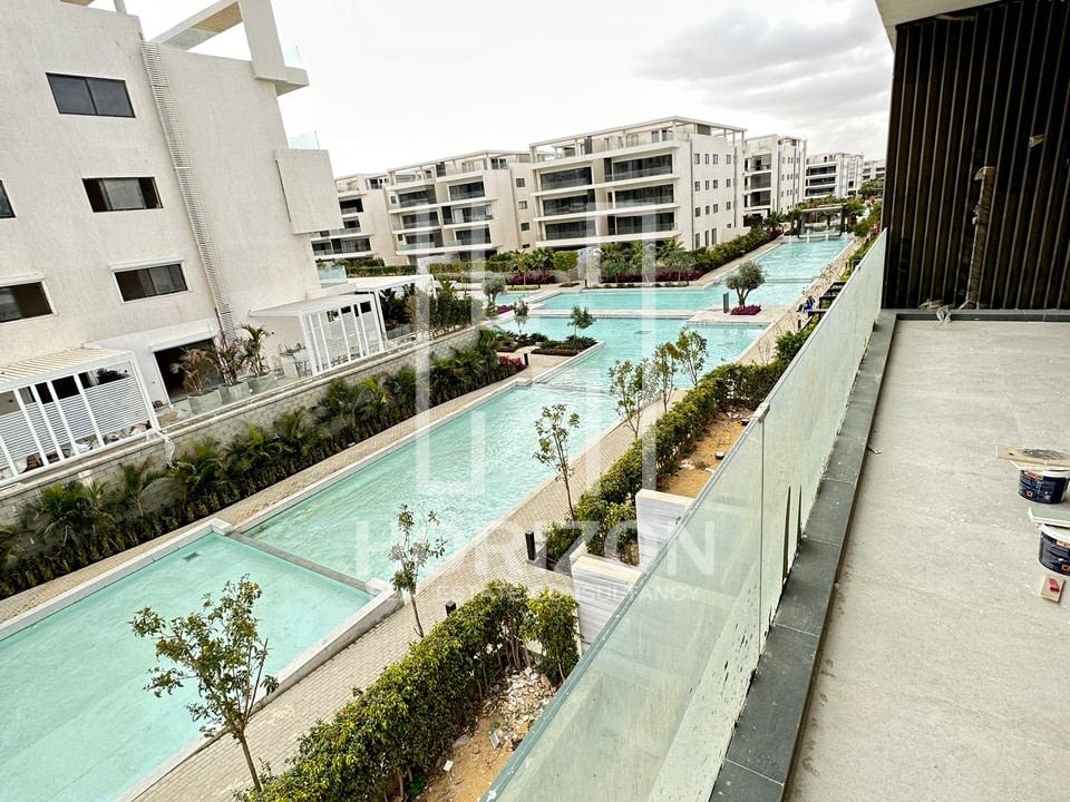 شقة للإيجار في كمبوند ليك فيو ريزيدنس، القاهرة الجديدة