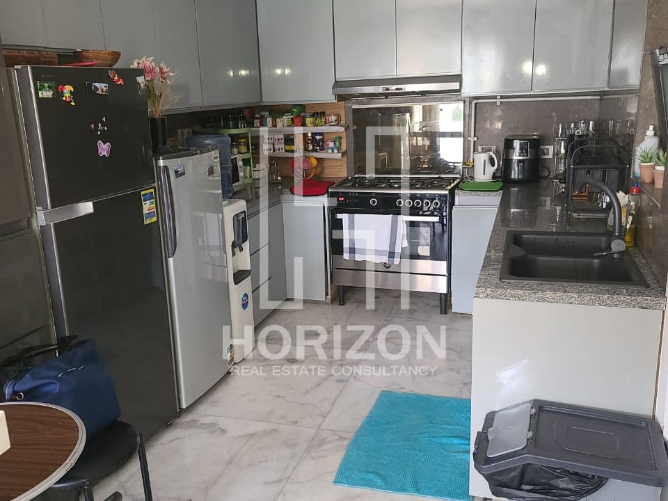 WhatsApp Image 2024-10-22 at 2.34.46 AM (1)