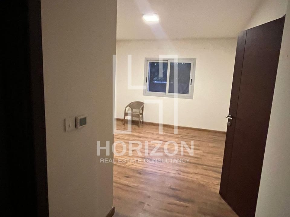 WhatsApp Image 2024-11-20 at 5.06.49 PM (1)