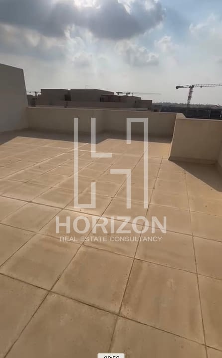 Penthouse for rent in Fifth Square AlMarasem New Cairo  (2)