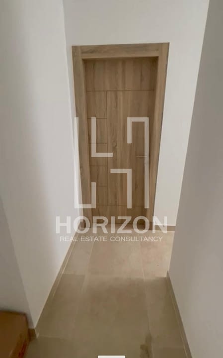 Penthouse for rent in Fifth Square AlMarasem New Cairo  (5)